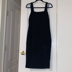 Black sleeveless